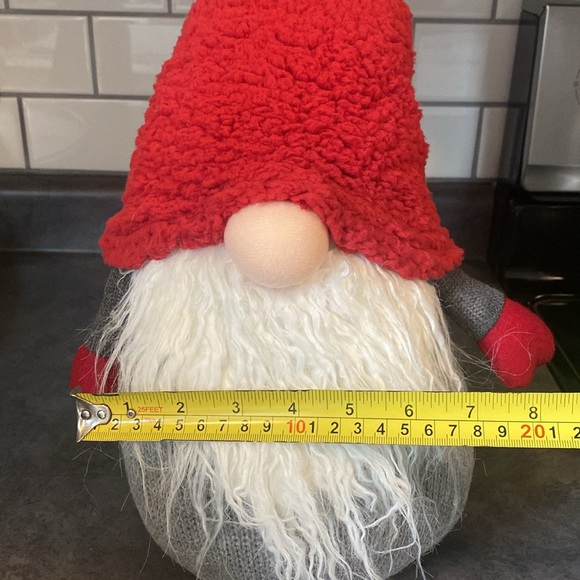 Christmas Gnome - Picture 7 of 7